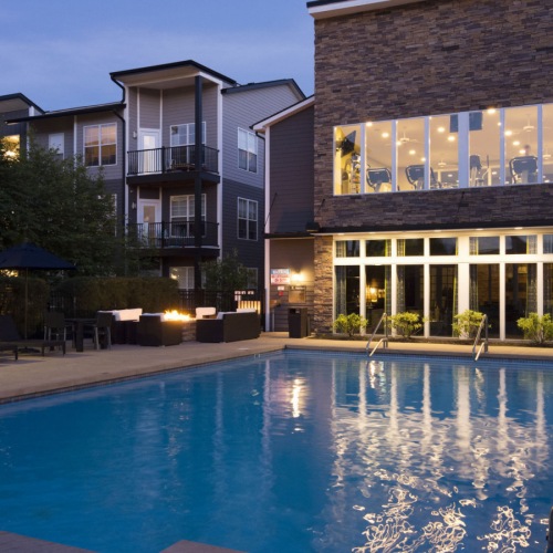 Resort-style Swimming Pool swimming pool